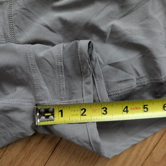 EUC Rabbit Catch Me If You Can Running Shorts Large Silver Filigree Stripe gray - Picture 10 of 11